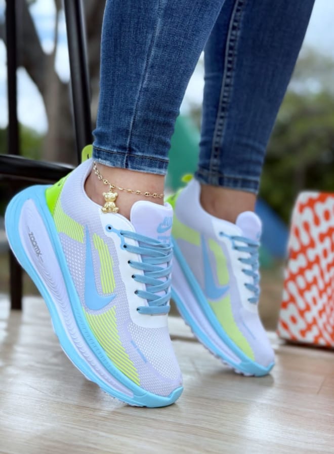 Nike Vomero Dama Mt